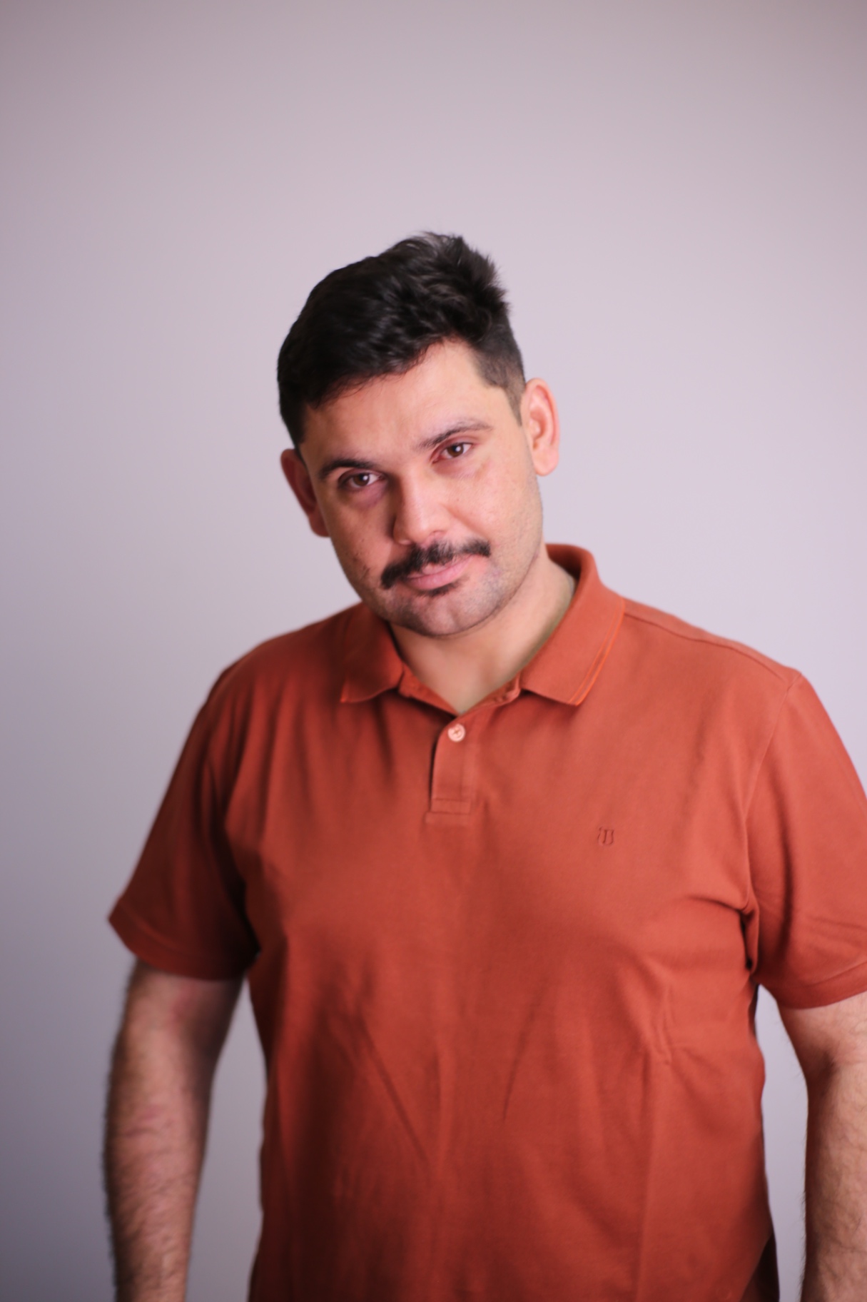 Retrato de Caio Fiori Dias